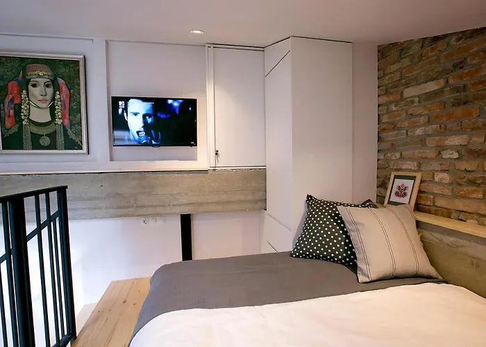 27 Апартаменты