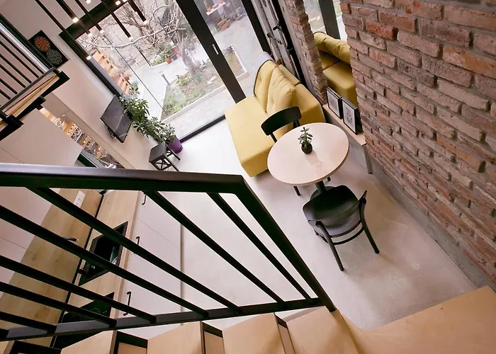 27 شقة فارنا